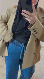 Chargez et lisez la vidéo dans la visionneuse Galerie, Jeans denim  bleu coupe large , à cordon
