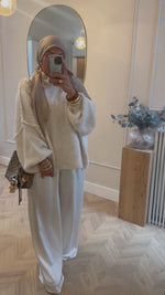 Chargez et lisez la vidéo dans la visionneuse Galerie, Pantalon SATIN Blanc
