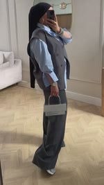 Chargez et lisez la vidéo dans la visionneuse Galerie, Pantalon PINCE gris
