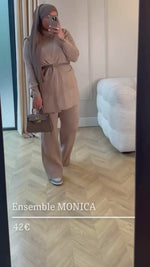 Chargez et lisez la vidéo dans la visionneuse Galerie, Ensemble Monica
