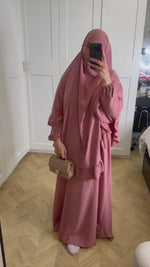 Chargez et lisez la vidéo dans la visionneuse Galerie, Robe de prière (Jilbab )